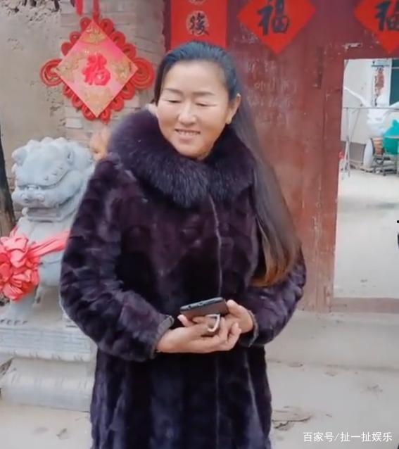 谁发的爆料大衣嫂视频啊,是谁爆料的惊人内幕？  第1张